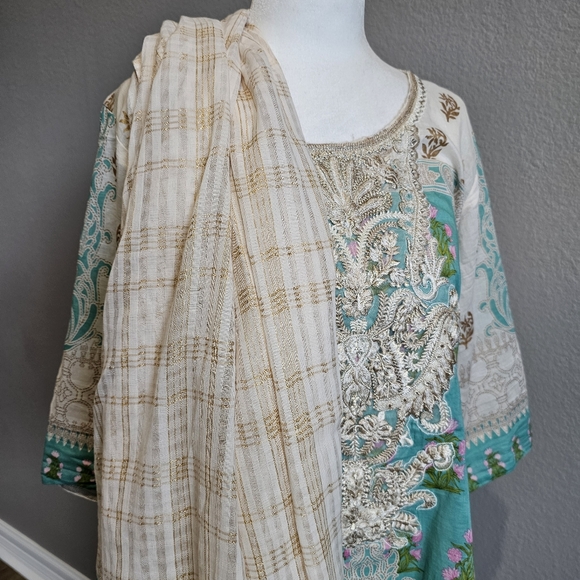 Irma Design Dupatta and Shirt Set - Picture 6 of 14